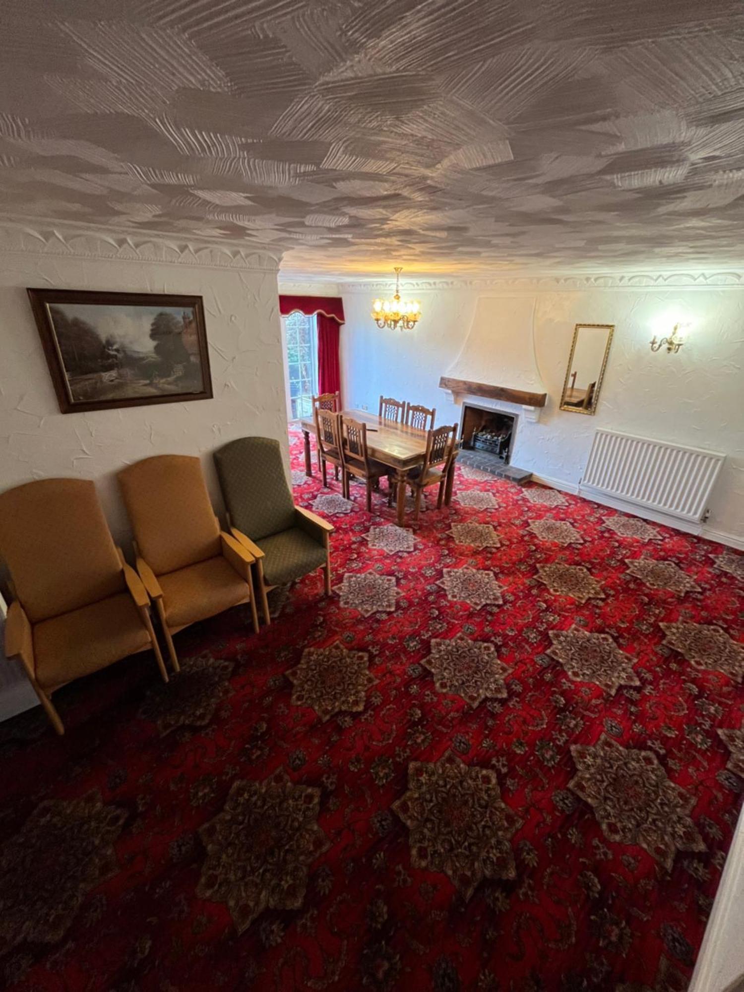 Unwind In Comfort At Cosy Caradus Your 4 Bedroom Home Sweet Home! Birmingham Dış mekan fotoğraf
